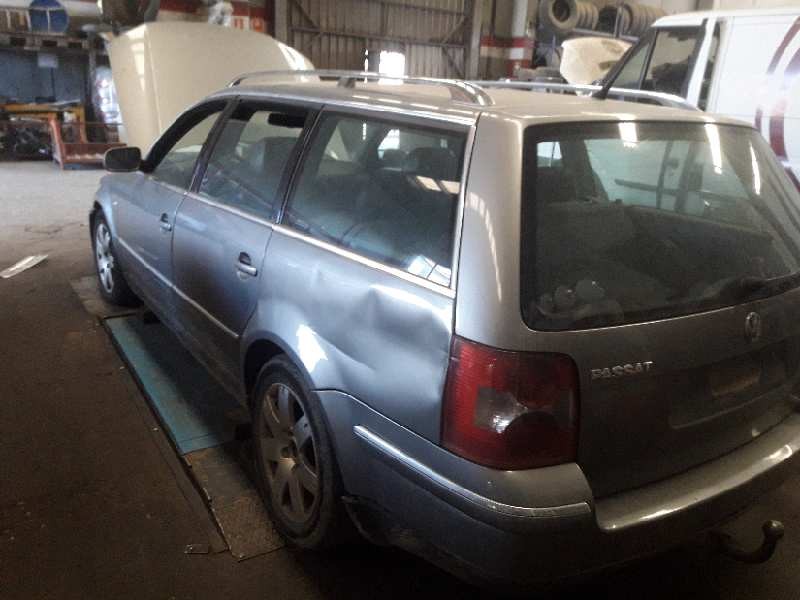 volkswagen passat variant (3b6) del año 2004