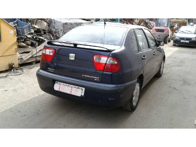 seat cordoba berlina (6k2) del año 2002