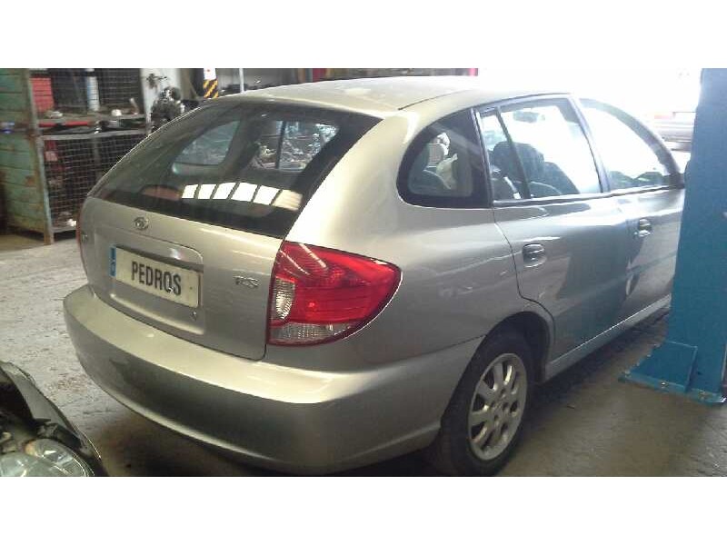 kia rio del año 2005