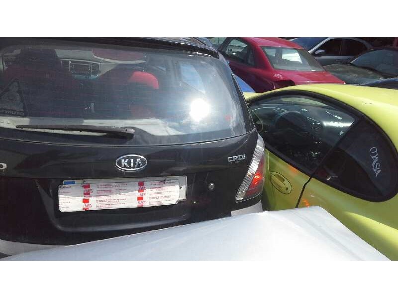 kia rio del año 2005