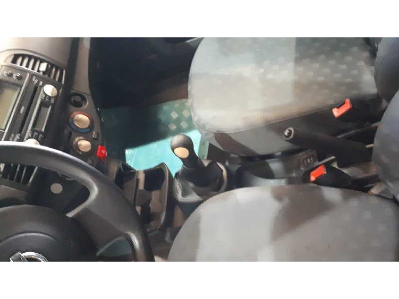 nissan micra (k12e) del año 2004