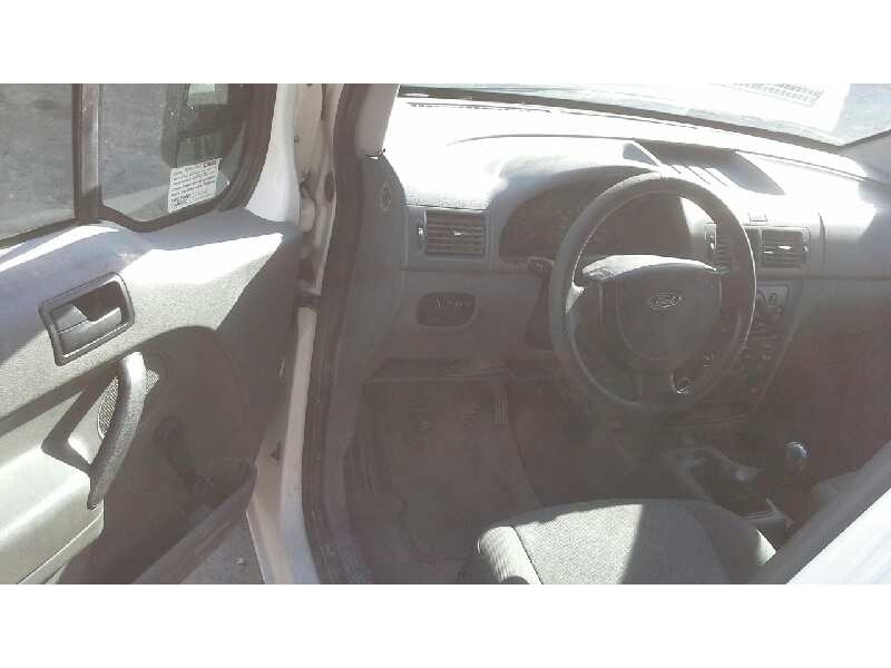 ford transit connect (tc7) del año 2004