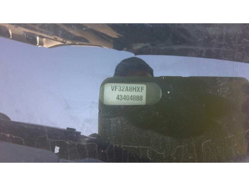 peugeot 206 berlina del año 2003