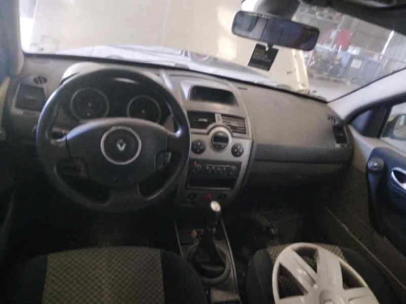 renault megane ii berlina 5p del año 2004