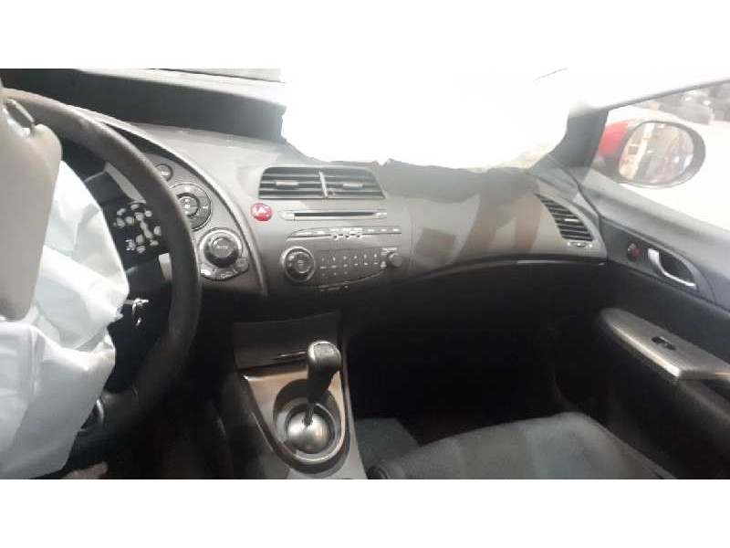 honda civic berlina 5 (fk) del año 2010