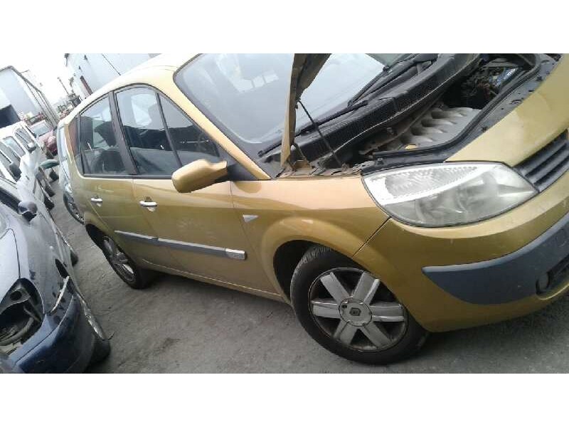 renault scenic ii del año 2004