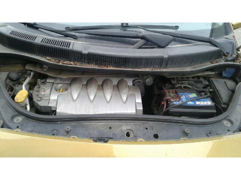 renault scenic ii del año 2004