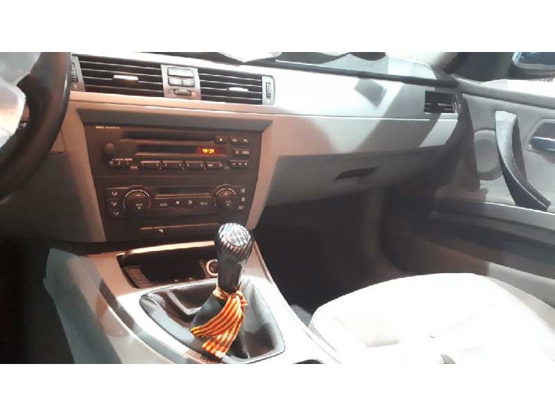 bmw serie 3 berlina (e90) del año 2005