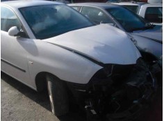 seat ibiza (6l1) del año 2004 2