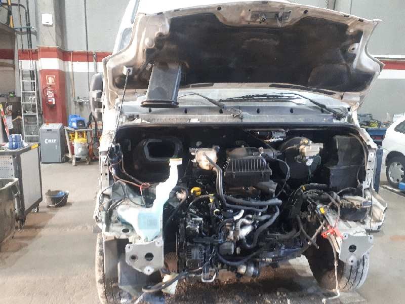 nissan interstar mod. 04 (x70) del año 2008