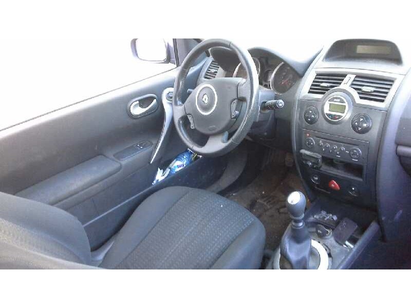 renault megane ii berlina 3p del año 2008