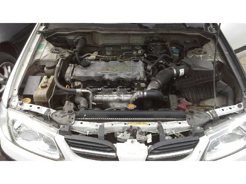 nissan almera (n16/e) del año 2000