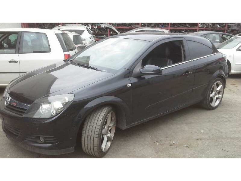 opel astra gtc del año 2006