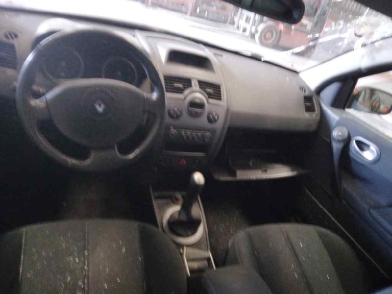 renault megane ii berlina 5p del año 2004