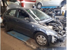 ford focus berlina (cap) del año 2005 2