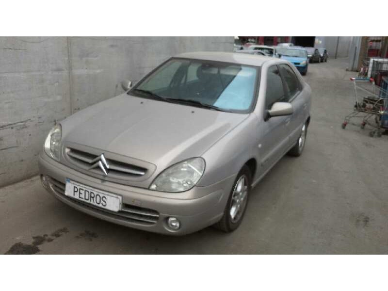 citroën xsara berlina del año 2004