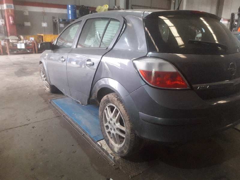 opel astra h ber. del año 2004