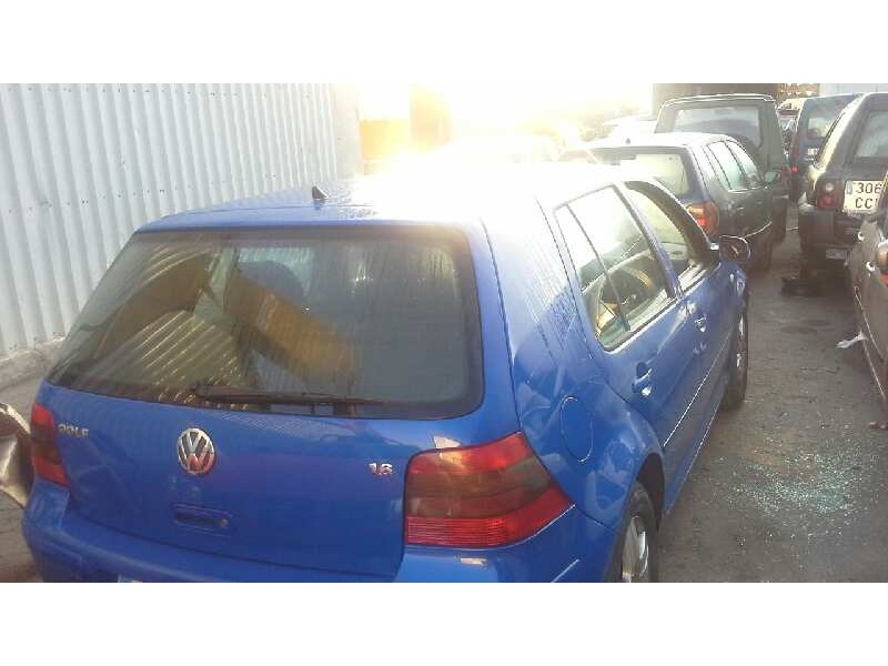 volkswagen golf iv berlina (1j1) del año 2000