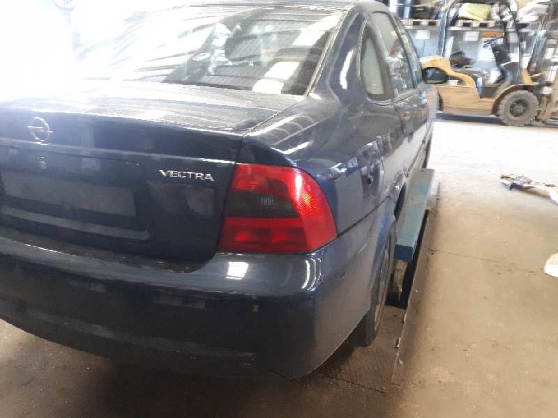 opel vectra b berlina del año 2001