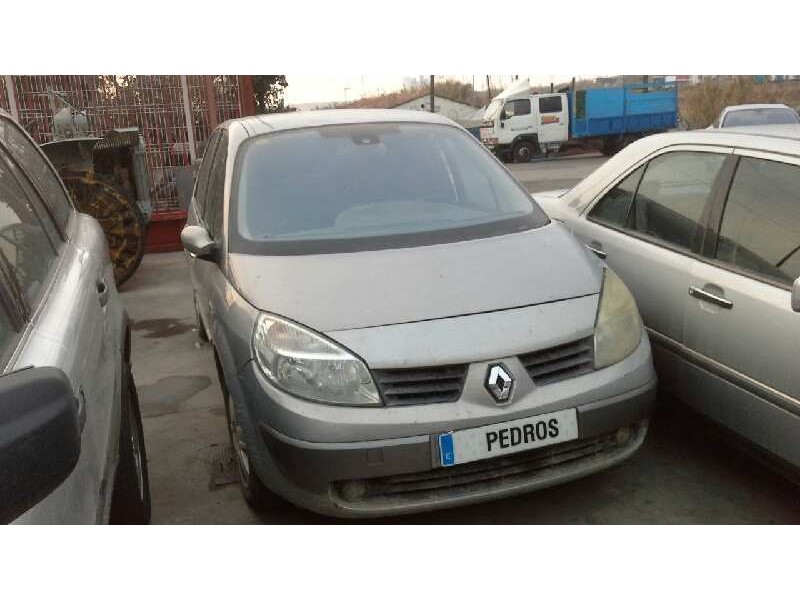 renault scenic ii del año 2004
