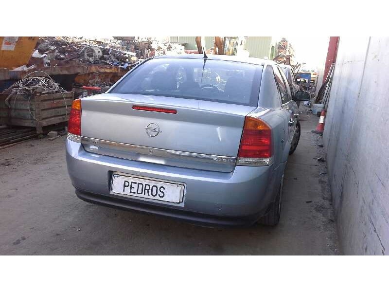 opel vectra c berlina del año 2003
