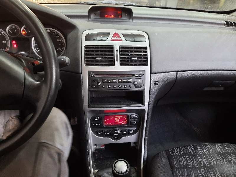 peugeot 307 (s1) del año 2004