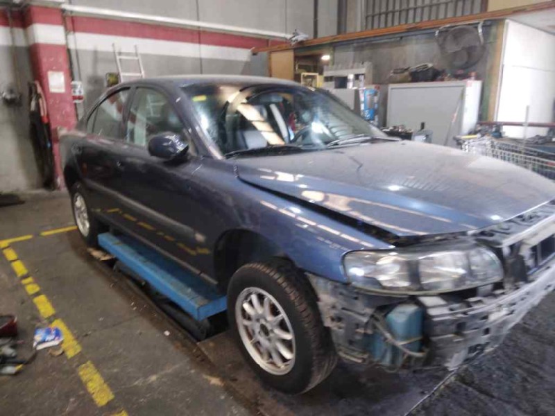 volvo s60 berlina del año 2001