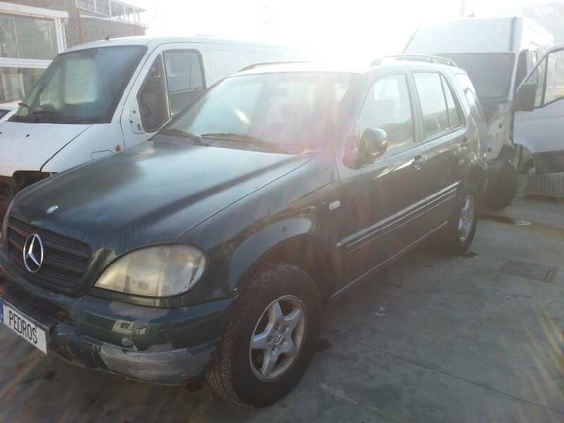 mercedes-benz clase m (w163) del año 1999