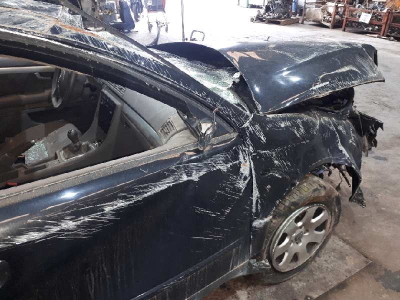 audi a4 berlina (8e) del año 2001