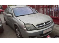 opel vectra c berlina del año 2004