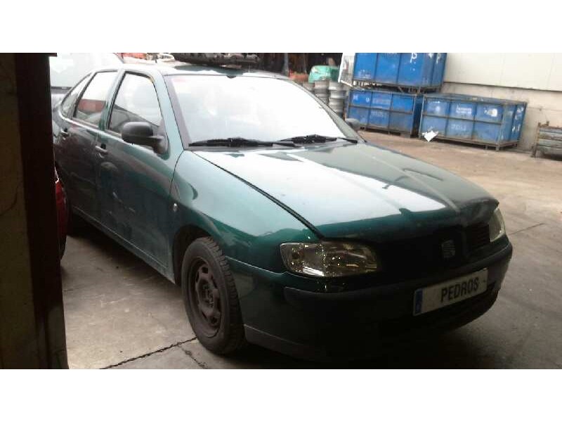 seat cordoba berlina (6k2) del año 2001