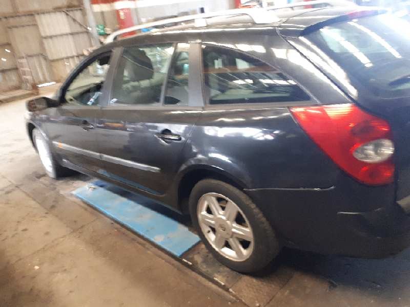 renault laguna ii grandtour (kg0) del año 2004
