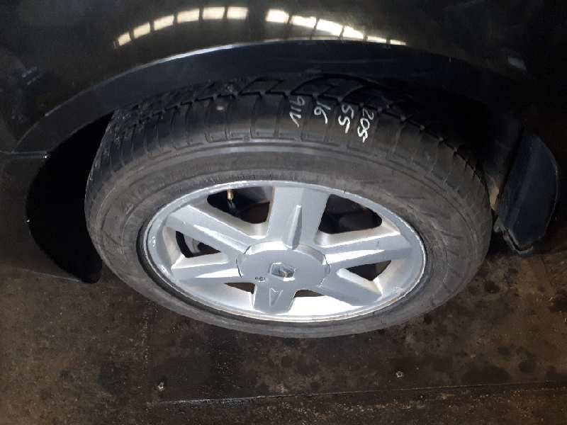 renault laguna ii grandtour (kg0) del año 2004