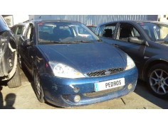 ford focus berlina (cak) del año 2001