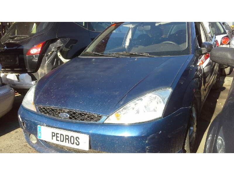 ford focus berlina (cak) del año 2001