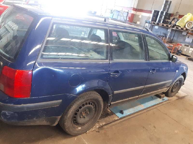 volkswagen passat variant (3b5) del año 2000
