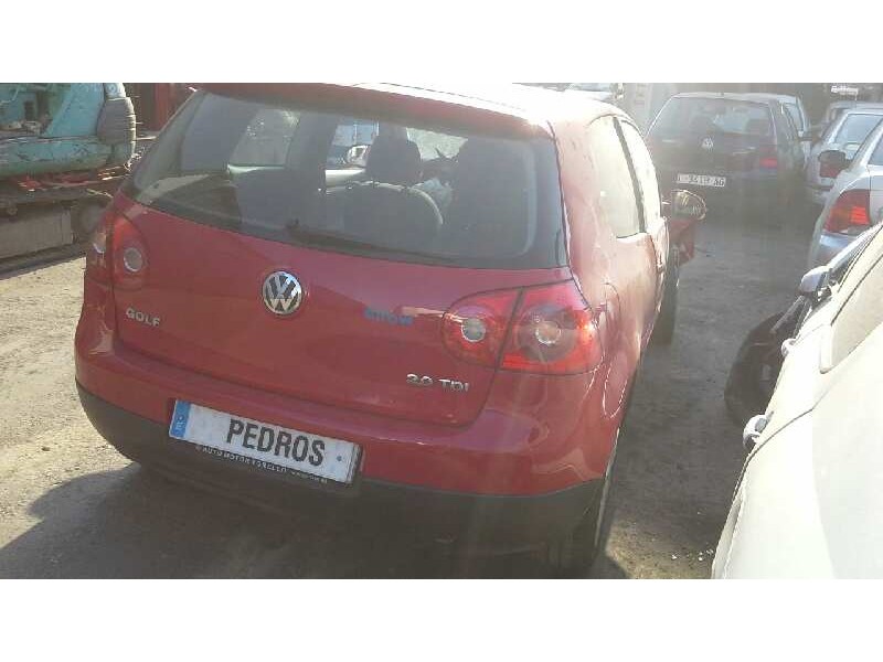 volkswagen golf v berlina (1k1) del año 2007