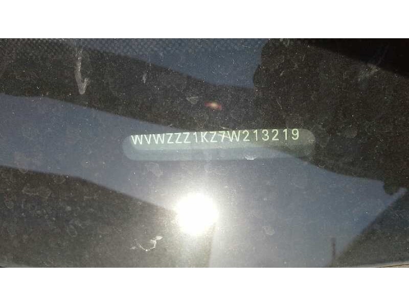 volkswagen golf v berlina (1k1) del año 2007