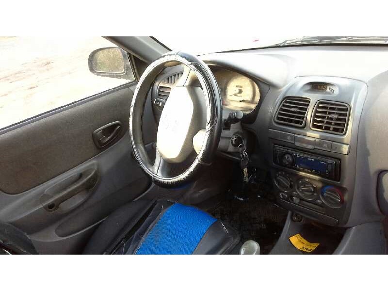 hyundai accent (lc) del año 2001