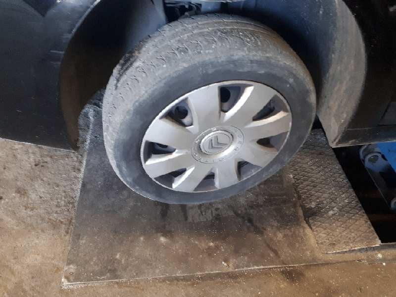 citroën c4 berlina del año 2009