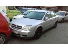 opel vectra c berlina del año 2003