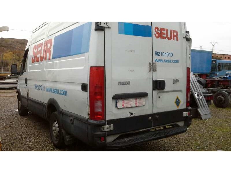 iveco daily caja cerrada (1999 =>) del año 2006