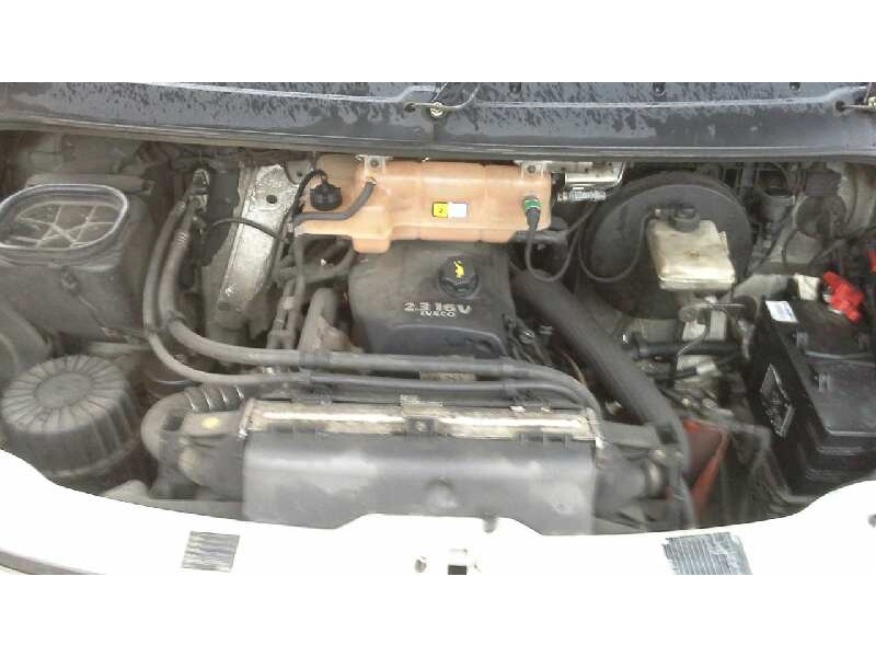 iveco daily caja cerrada (1999 =>) del año 2006