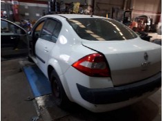 renault megane ii classic berlina del año 2004 2