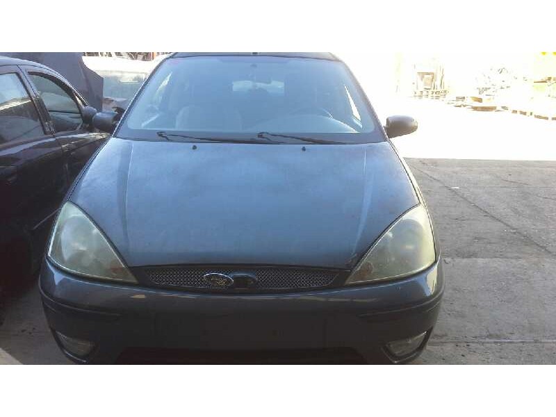 ford focus berlina (cak) del año 2004