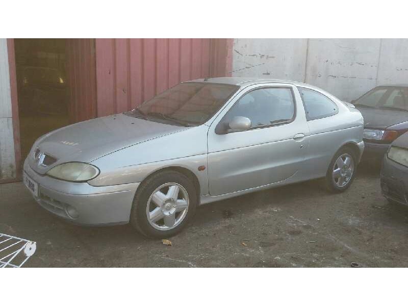renault megane i coupe fase 2 (da..) del año 2001