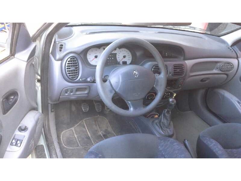 renault megane i coupe fase 2 (da..) del año 2001
