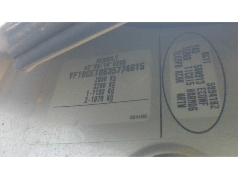 renault laguna ii (bg0) del año 2006