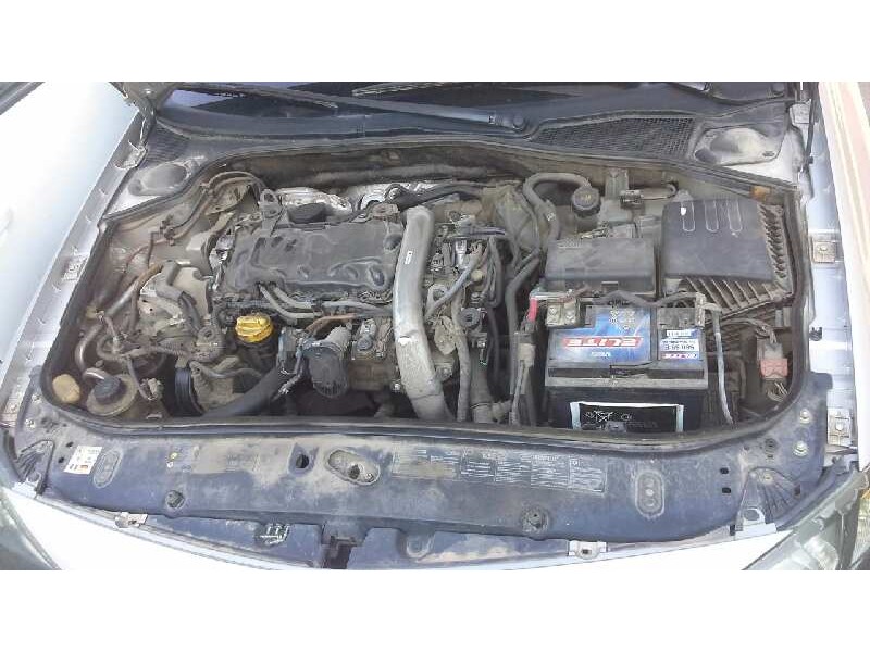 renault laguna ii (bg0) del año 2006