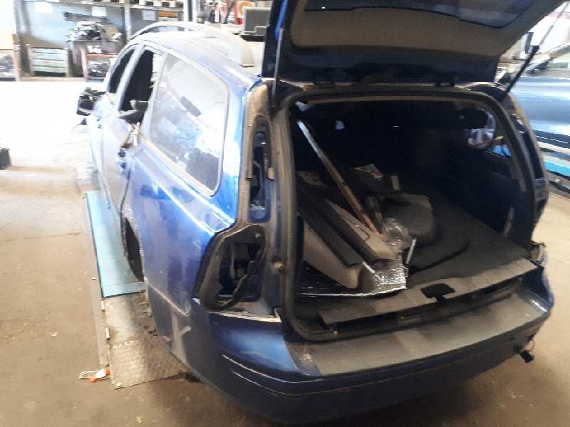 volvo v50 familiar del año 2005